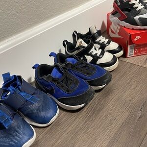 Nike Toddler shoes 7c